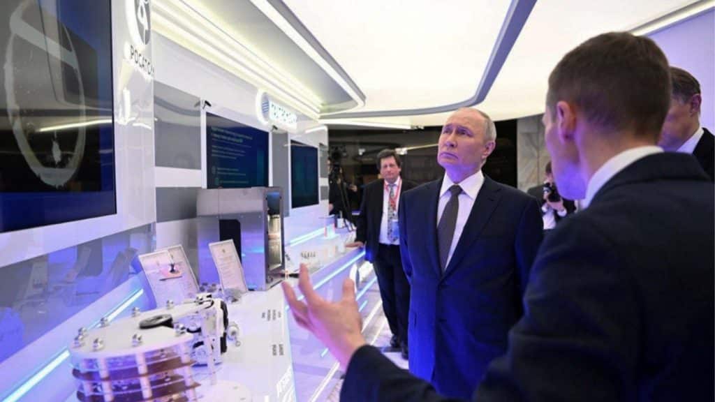 Putin declara que Rusia se aproxima a concretar el desarrollo de vacunas contra el cáncer.