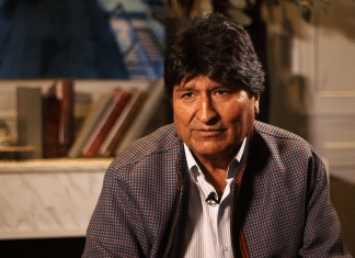 EE.UU. crea guerras para vender sus armas y vivir de ellas, advierte Evo Morales