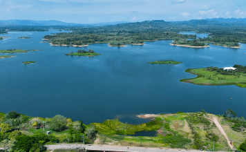 Apanás, uno de los lagos artificiales más grandes de Centroamérica ubicado en Nicaragua