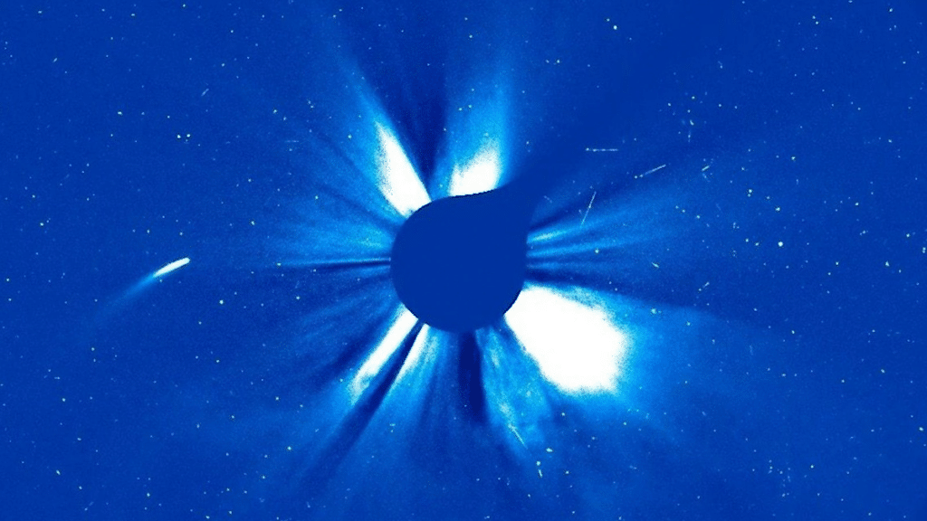 La NASA y la ESA revelan un nuevo cometa que orbita en las proximidades del Sol.