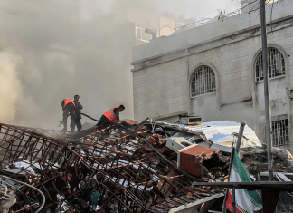 Canadá silencia sobre daños a su embajada por el ataque israelí al consulado de Irán en Siria Daños en embajada canadiense en Siria tras ataque militar en Damasco.