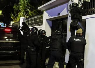 México demanda a Ecuador ante la CIJ por violar el derecho internacional al allanar su Embajada