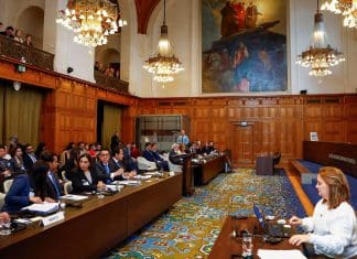 CIJ descarta medidas cautelares contra Ecuador en demanda de México La CIJ desestima solicitud de México sobre medidas provisorias urgentes contra Ecuador por el asalto policial violento en su embajada, en Quito, en el que se arrestó al exvicepresidente, Jorge Glas, quien se encontraba en calidad de asilado político.