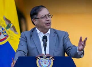 Colombia propone captura internacional contra Benjamín Netanyahu Recientemente, Colombia decidió suspender las relaciones diplomáticas con el gobierno de Benjamín Netanyahu.