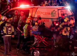 Desplome de escenario provoca 9 muertos durante un acto de campaña en México En el trágico suceso, durante el acto de campaña, en México, se encontraba el candidato presidencial, Jorge Álvarez Máynez.