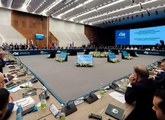 Irán: BRICS, núcleo y motor de un esfuerzo colectivo global A inicios de 2024, Irán, Egipto, Etiopía, Arabia Saudita y Emiratos Árabes Unidos, fueron aceptados en el bloque BRICS.