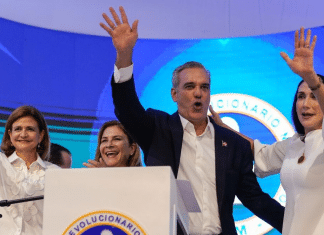 Luis Abinader es reelecto presidente de República Dominicana Luis Abinader reelegido presidente de República Dominicana con el 59 % de los votos.