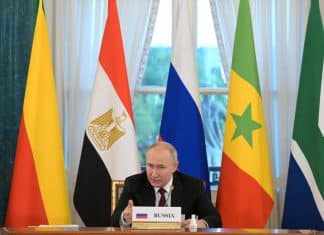 Occidente ejecuta métodos coloniales para mantener hegemonía, denuncia Rusia Rusia criticó a Occidente por interferir en las relaciones internacionales de otros países.