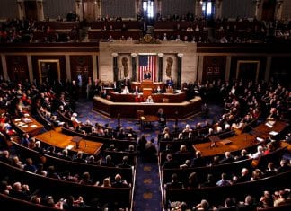 Senado de EEUU amenaza a CPI para que desestime actuar contra Israel Senado de Estados Unidos advierte a la CPI para que no responsabilice a Netanyahu por crímenes en Gaza.