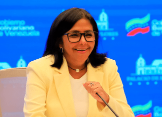 Crece economía de Venezuela a pesar de sanciones Venezuela avanza económicamente, a pesar de las sanciones impuestas por Occidente.