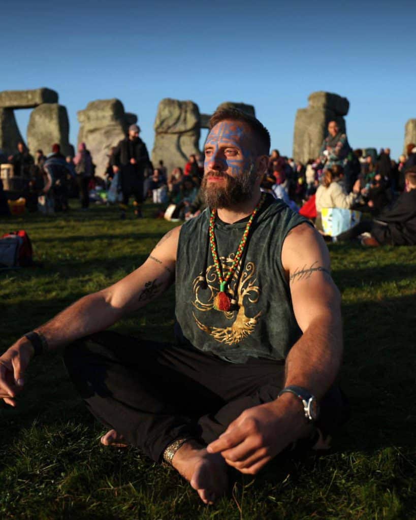 Durante el evento astronómico, se realizaron diferentes rituales entre cánticos y oraciones. Foto: BBC