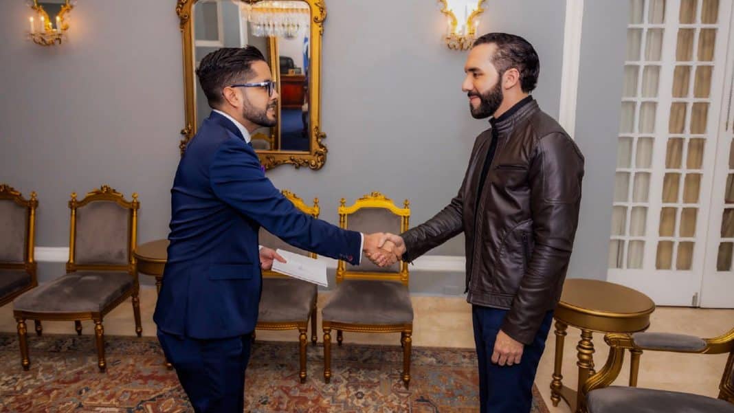 Bukele recibe cartas credenciales de embajador de Nicaragua en El Salvador