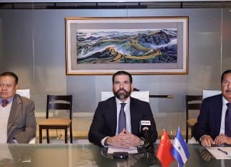 China y Nicaragua firman nuevo acuerdo para financiamiento de obra vial Nicaragua y China firman acuerdo de crédito para ampliar la Carretera Costanera.