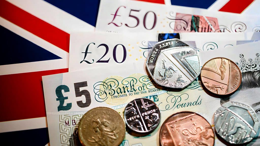 Reino Unido enfrenta crisis económica a causa de la recesión