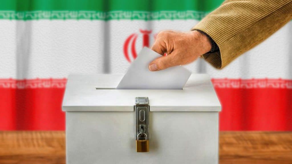 Irán se prepara para elecciones anticipadas tras la trágica muerte del presidente Raisi.