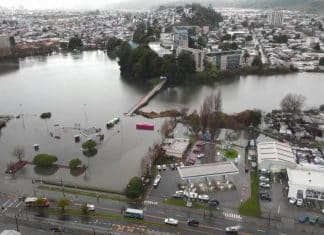 Inundaciones catastróficas en Chile SENAPRED en Chile, aseguró que las intensas lluvias han provocado catastróficas inundaciones y 7, 260 personas aisladas.