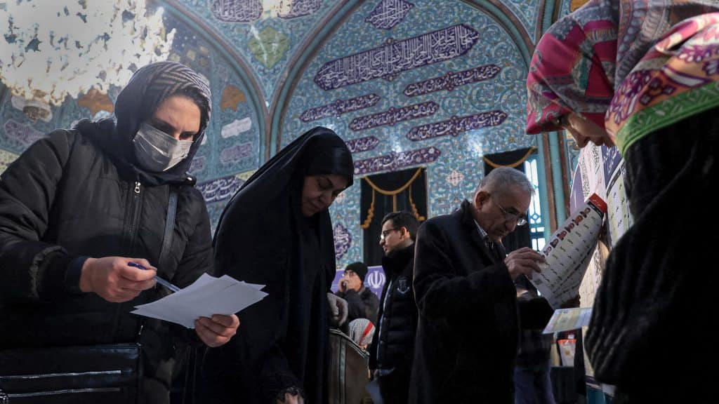 Irán lista para sus elecciones presidenciales anticipadas, las que estaban previstas a realizarse en 2025.