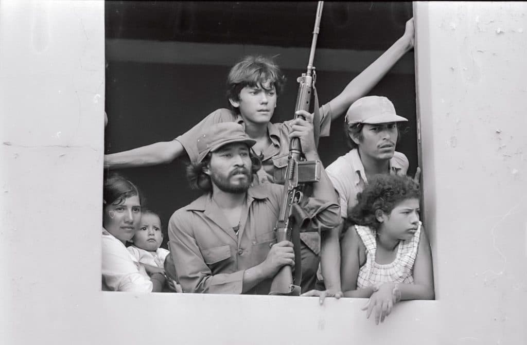 Nicaragua fue liberada de la dinastía de los Somoza, quienes usurparon el poder bajo las políticas dictadas por EEUU, por más de 40 años.