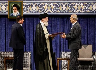 Irán dispuesto al diálogo con países de Occidente El líder supremo de Irán, sugirió que su país debería adoptar una postura activa y efectiva frente a los eventos globales y regionales.