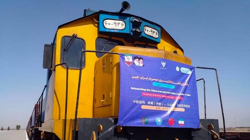 El lanzamiento de la estrategia comercial por medio de tren de carga, posiciona a Irán en un importante centro de transporte en la región.