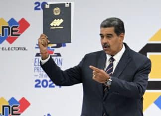 Maduro denuncia intento de golpe de Estado tras triunfo electoral Nicolás Maduro, denunció las intenciones de instalar un gobierno paralelo como intento de “Golpe de Estado”.