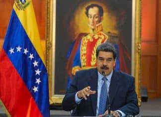 Maduro denuncia violencia promovida en Venezuela Planes de la extrema derecha, para desestabilizar Venezuela, fueron denunciados por el presidente Maduro.