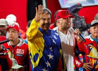 Maduro pronuncia discurso tras victoria en las Elecciones Presidenciales Presidente reelecto de Venezuela, Nicolás Maduro, pide respeto a la Constitución Política del país.Presidente reelecto de Venezuela, Nicolás Maduro, pide respeto a la Constitución Política del país.