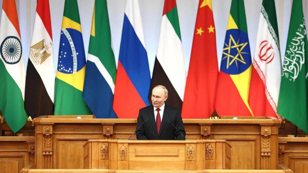 Bloque de los BRICS, podrían incluir a más de 40 países antes de la cumbre anual de Kazán, Rusia.