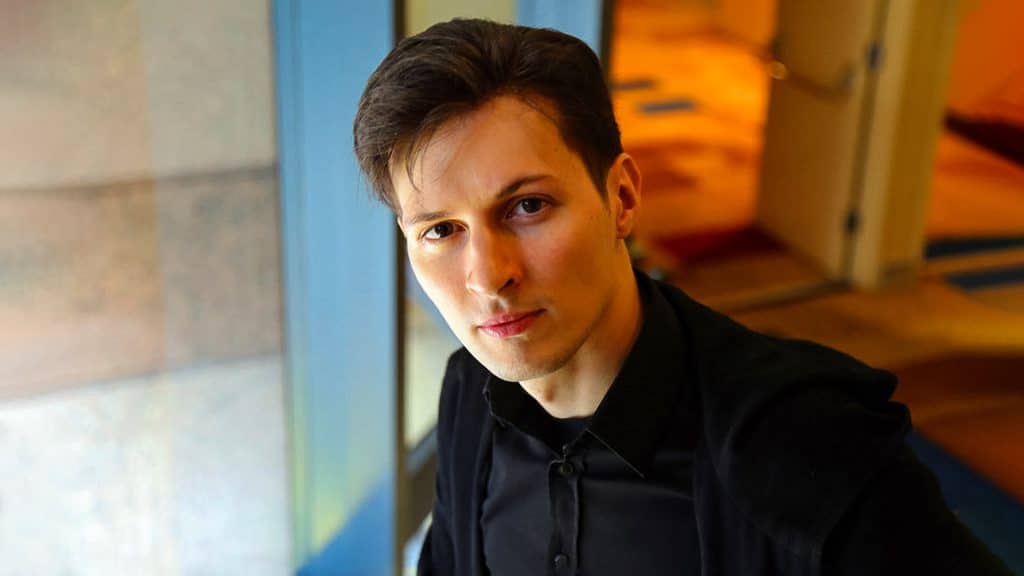 Inteligencia rusa hackeó el iPhone de Durov, tras las acusaciones de que ISIS usaba Telegram para reclutar guerrilleros.