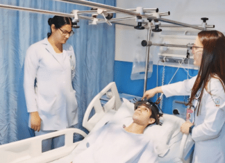 Halo cefálico: Nueva esperanza para pacientes con escoliosis en Nicaragua Primer tratamiento preoperatorio de escoliosis en Nicaragua con halo cefálico.