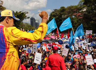 Maduro: Queremos la paz y vamos a tener paz El mandatario bolivariano, aseguró que el amor a la patria, la Ley y a la Constitución, prevalecerán en Venezuela.