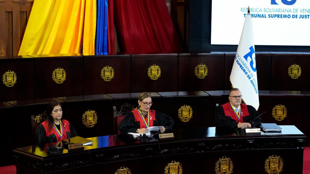 TSJ emite sentencia, avalando a Nicolás Maduro como presidente reelecto de Venezuela 