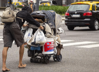 Argentina pierde más de 100,000 empleos bajo la administración de Milei El desempleo en Argentina tuvo una caída del 2,2% desde que Javier Milei asumió la presidencia, en 2023.