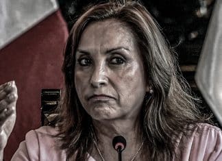 Boluarte es investigada por fuga de político en Perú Investigación de la Fiscalía de Perú, sostiene que Vladimir Cerrón, antiguo líder de Perú Libre, utilizó «el cofre», para fugarse en complicidad con Boluarte.