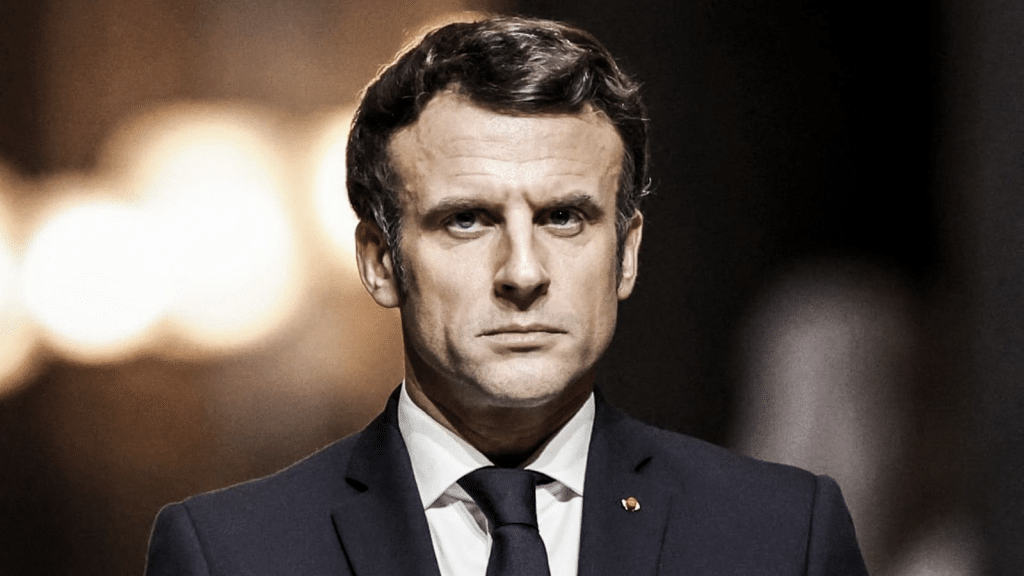 Partido de izquierda “La Francia Insumisa” solicitan la destitución del presidente Emmanuel Macron, por negarse a formar gobierno con candidata de izquierda.