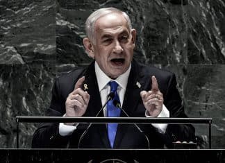 Discurso de Netanyahu en la ONU marcado por abucheos y asientos vacíos Netanyahu fue condenado en la Asamblea General de la Organización de Naciones Unidas (ONU), bajo un contexto de abucheo y asientos vacíos.
