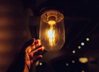 Ecuador anuncia apagón nacional por crisis energética Presidente Daniel Noboa anuncia apagón nacional en Ecuador.