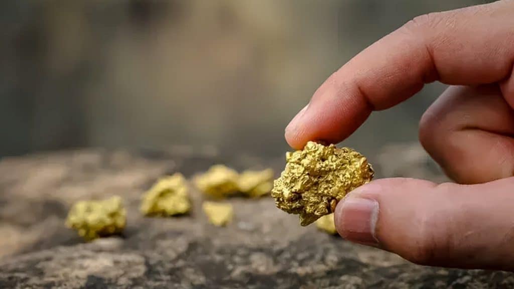 El oro mantiene su tendencia de aumento de su precio.