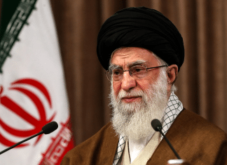 Irán: Israel quiere aplicar la misma política contra Gaza en Líbano Máximo líder de Irán, asegura que Israel es minúsculo en comparación a la estructura libanesa, Hezbolá.