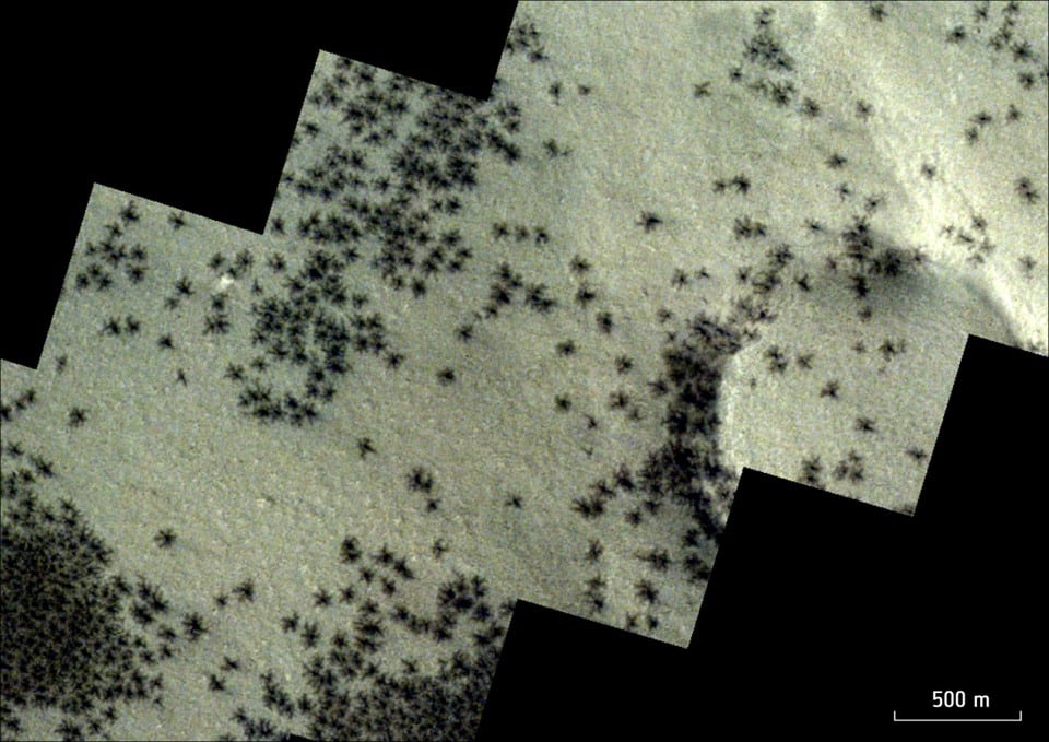 Erupciones en Marte arrastran material desde las profundidades del planeta y lo distribuyen sobre la superficie marciana.