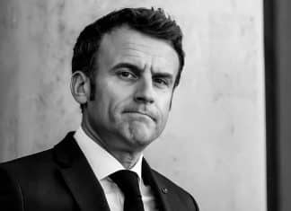 Solicitan destitución del presidente francés Emmanuel Macron