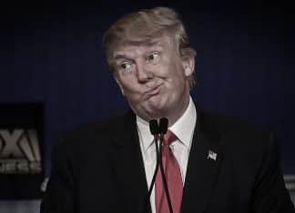 Donald Trump afirma que Biden odia a Kamala Harris El Partido Demócrata reemplazó a Biden en la carrera presidencial por su débil desempeño, designando a Harris como su sucesora, explica Trump.