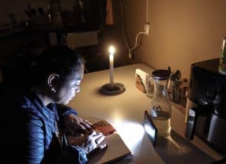 Ecuador reconoce “crisis energética sin precedentes” y anuncia apagones por 14 horas Ecuador enfrenta la más grave crisis energética en la historia, bajo la presidencia de Daniel Noboa.