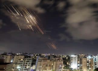 Irán: Esta es solo una muestra de nuestro poder “verdadera promesa 2” es solo una “muestra” del poder de Irán que advierte a Israel a no responder con más ataques.