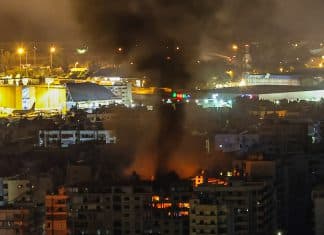 Israel ejecuta bombardeos a gran escala sobre el Líbano Israel ataca Líbano en un bombardeo sin precedentes.