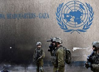 Israel restringe las operaciones de la Agencia de la ONU para Refugiados Palestinos Ley aprobada en Israel impide a la UNRWA llevar a cabo su labor en apoyo a los palestinos afectados por los bombardeos israelíes.