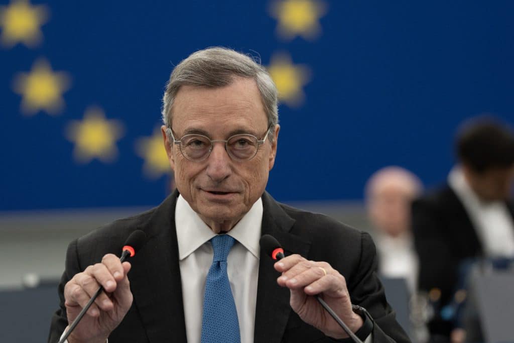 Para Mario Draghi, expresidente del Banco Central Europeo, el nacionalismo y la reticencia de los Estados miembros a ceder soberanía son los principales obstáculos para el desarrollo de Europa.