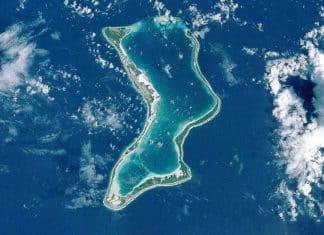 Reino Unido pone fin a su última posesión colonial en África El Reino Unido entrega soberanía del archipiélago de Chagos, aunque continuará manteniendo el control de una base militar en una de sus islas.