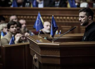 Zelenski ofrece soberanía de recursos ucranianos a Occidente Durante la presentación del “plan de victoria” Zelenski ofreció a Occidente los recursos naturales de Ucrania, entre ellos el uranio.