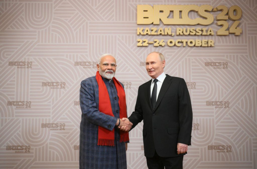 Vladímir Putin junto al Primer Ministro de India, Narendra Modi.